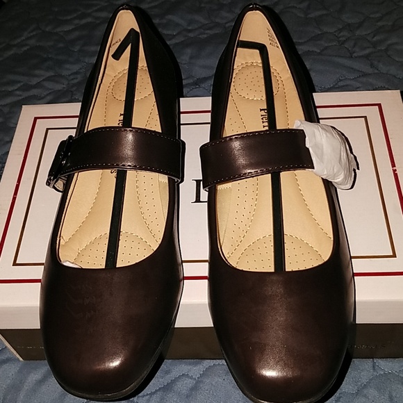 Pierre Dumas Brown wedges with strap - Picture 1 of 3